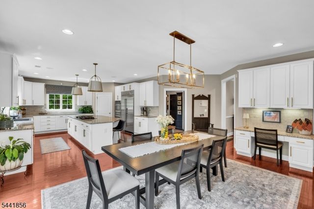 29 Crownview Ct, Sparta Twp., NJ 07871