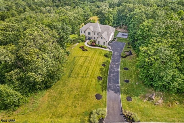 29 Crownview Ct, Sparta Twp., NJ 07871