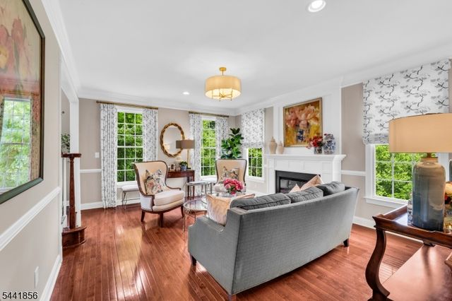 29 Crownview Ct, Sparta Twp., NJ 07871