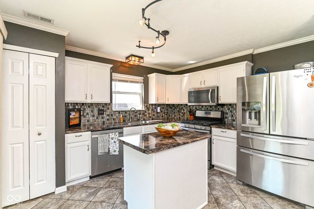 6302 Boulder Drive, Anderson, IN 46013