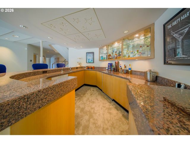 3838 Se HILLSIDE Dr, Milwaukie, OR 97267