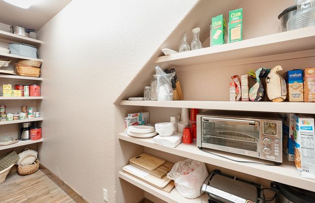 3911 Kite Dr, Kerrville, TX 78028