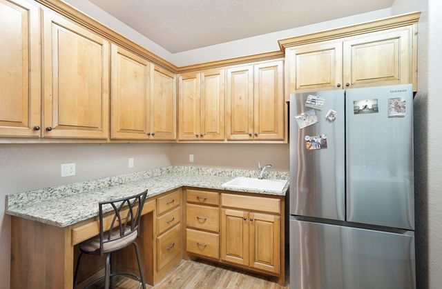 3911 Kite Dr, Kerrville, TX 78028