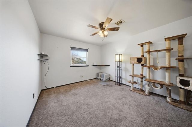 416 S English Street, Moore, OK 73160