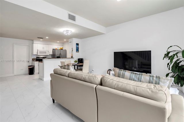 1492 Veracruz Ln 4-4, Weston, FL 33327