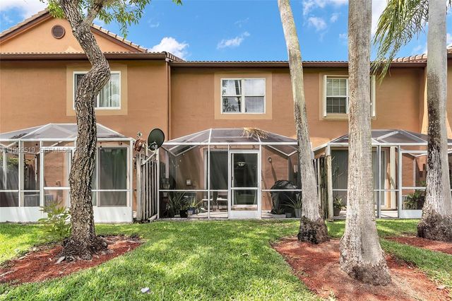 1492 Veracruz Ln 4-4, Weston, FL 33327
