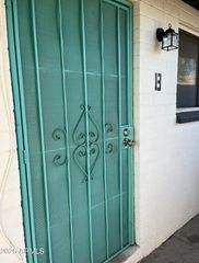 604 S Bellview -- B, Mesa, AZ 85204