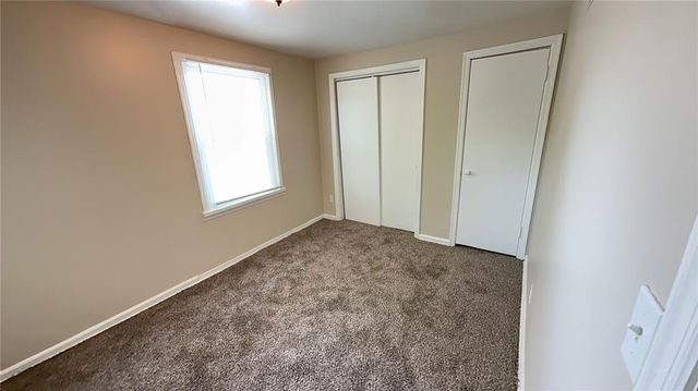 4034 Agnes Avenue, Kansas City, MO 64130