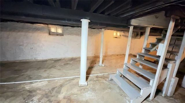 4034 Agnes Avenue, Kansas City, MO 64130