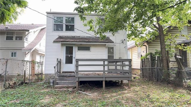 4034 Agnes Avenue, Kansas City, MO 64130