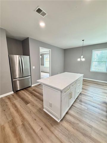 950 Mill Creek Avenue, Canton, GA 30115