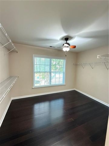950 Mill Creek Avenue, Canton, GA 30115