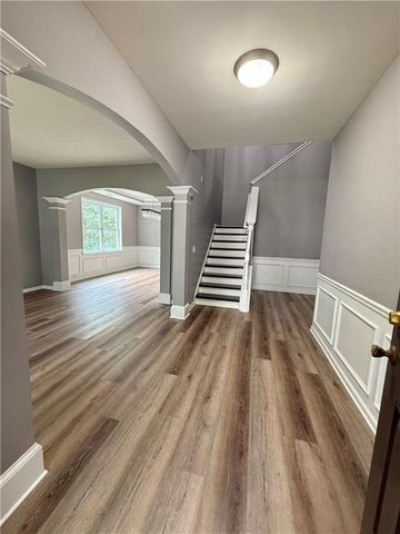 950 Mill Creek Avenue, Canton, GA 30115