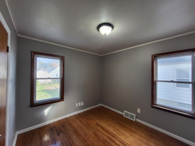 9648 Nathaline Avenue, Redford, MI 48239