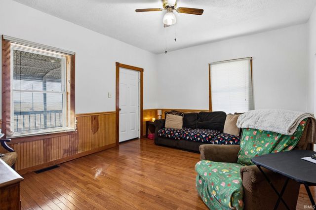 1603 S 500 East, Tipton, IN 46072