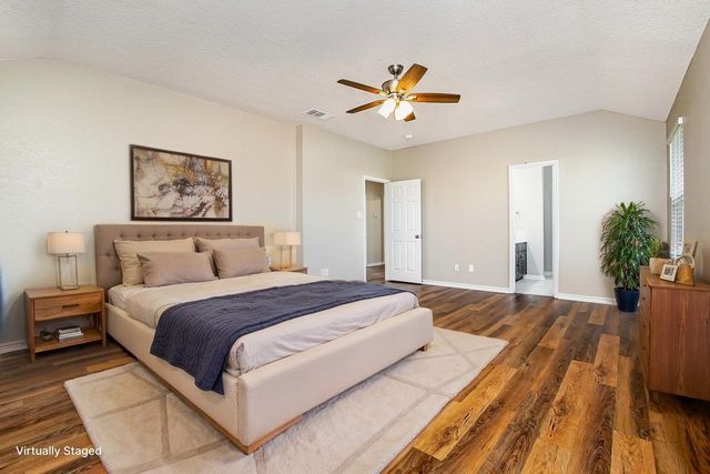 1801 Country Walk Lane, Wylie, TX 75098