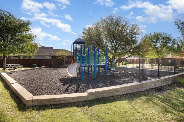 1801 Country Walk Lane, Wylie, TX 75098