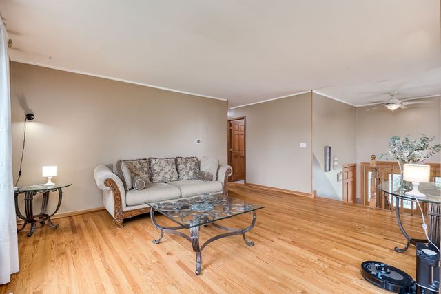 1780 Nautilus Lane, Hanover Park, IL 60133