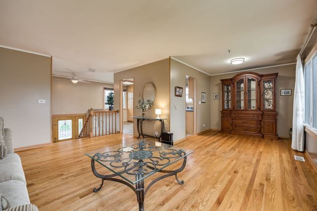 1780 Nautilus Lane, Hanover Park, IL 60133