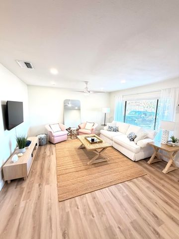 948 CANAL Circle, Sebastian, FL 32958