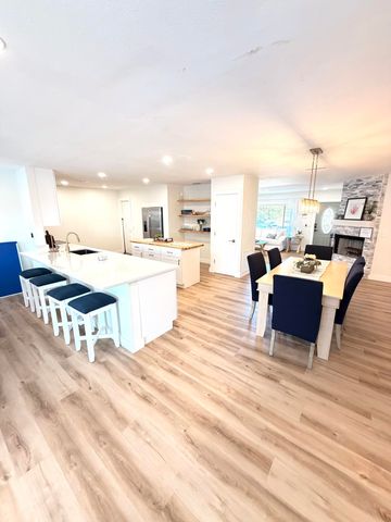 948 CANAL Circle, Sebastian, FL 32958