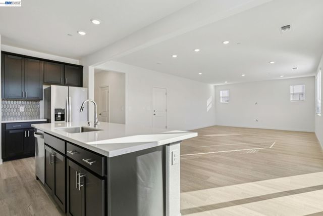 2311 Admiral Court, Brentwood, CA 94513