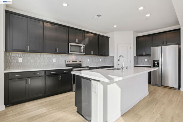 2311 Admiral Court, Brentwood, CA 94513