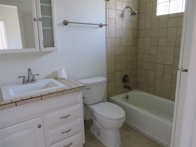 2815 Old Fort Road, Sugar Land, TX 77479