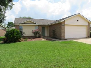 2815 Old Fort Road, Sugar Land, TX 77479