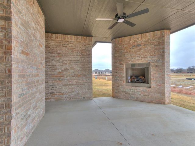 3013 SW 133rd Terrace, Oklahoma City, OK 73170