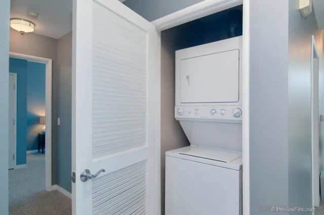 427 9th Ave 502, San Diego, CA 92101