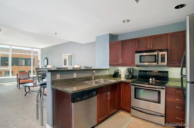 427 9th Ave 502, San Diego, CA 92101