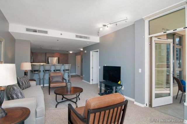 427 9th Ave 502, San Diego, CA 92101