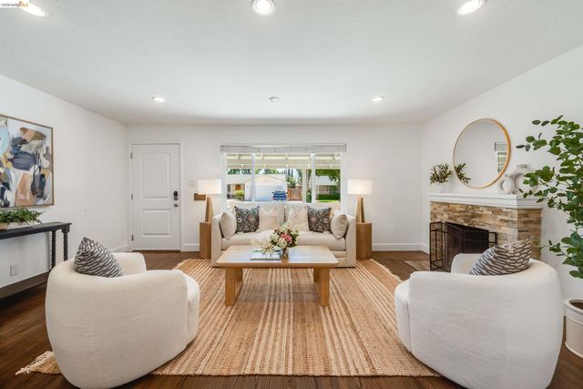 3974 Pestana Way, Livermore, CA 94550