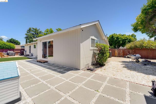 3974 Pestana Way, Livermore, CA 94550