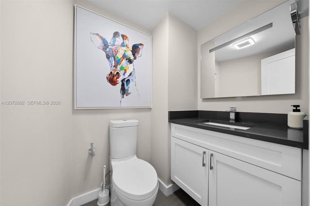 2899 Collins Avenue 1624, Miami Beach, FL 33140