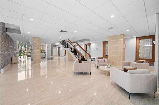 2899 Collins Avenue 1624, Miami Beach, FL 33140