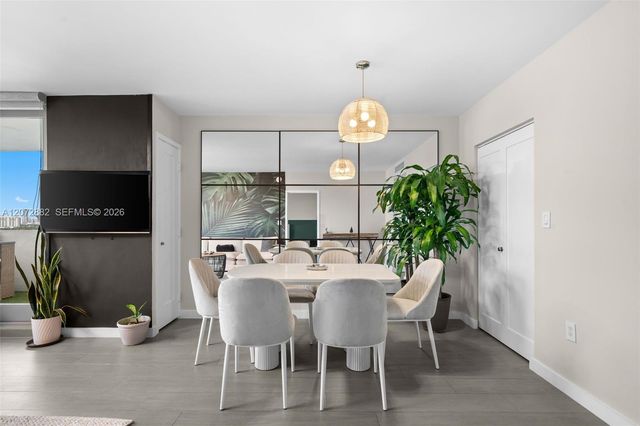 2899 Collins Avenue 1624, Miami Beach, FL 33140