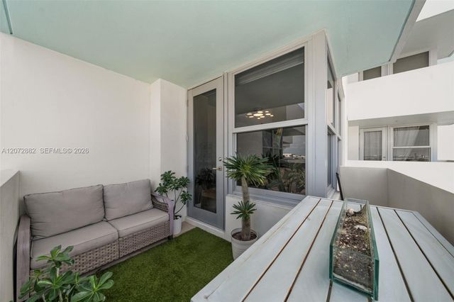 2899 Collins Avenue 1624, Miami Beach, FL 33140