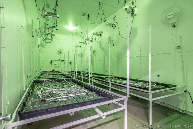 22127 Jimbo, Marietta, OK 73459