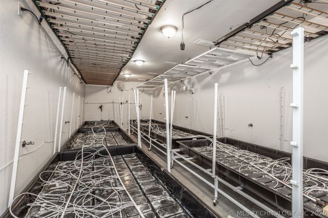 22127 Jimbo, Marietta, OK 73459