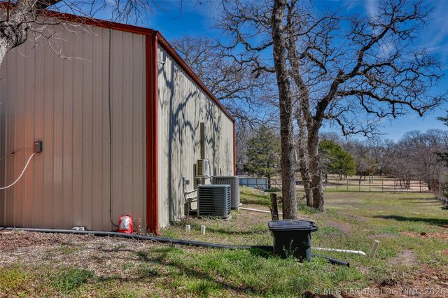 22127 Jimbo, Marietta, OK 73459