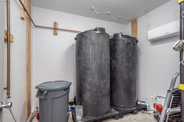 22127 Jimbo, Marietta, OK 73459