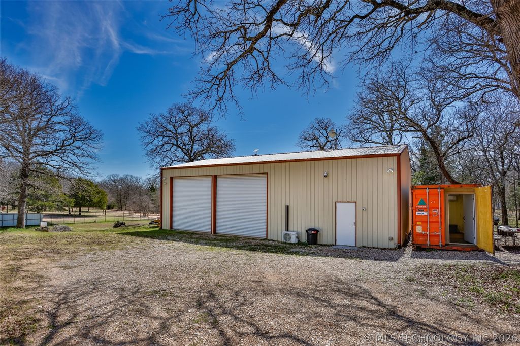 22127 Jimbo, Marietta, OK 73459