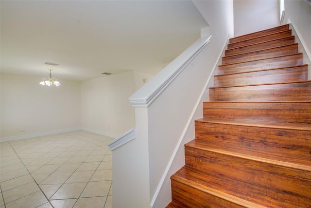 15850 E Park Court, Houston, TX 77082