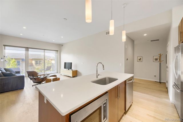 2752 N Clay Street 202, Denver, CO 80211