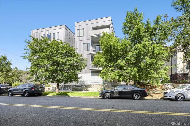 2752 N Clay Street 202, Denver, CO 80211