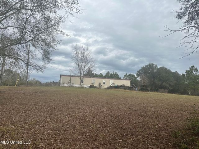 90 Augusta Drive, Carriere, MS 39426
