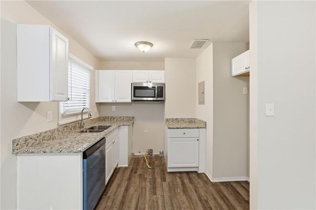 3660 Fairlane Drive NW, Atlanta, GA 30331