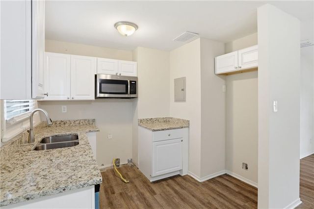 3660 Fairlane Drive NW, Atlanta, GA 30331